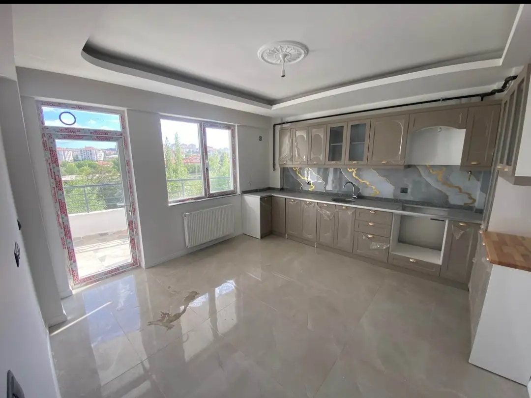 TEKİNOĞLU EMLAKTAN SATILIK KAYABAŞI MAH 4+1 LÜX DAİRE