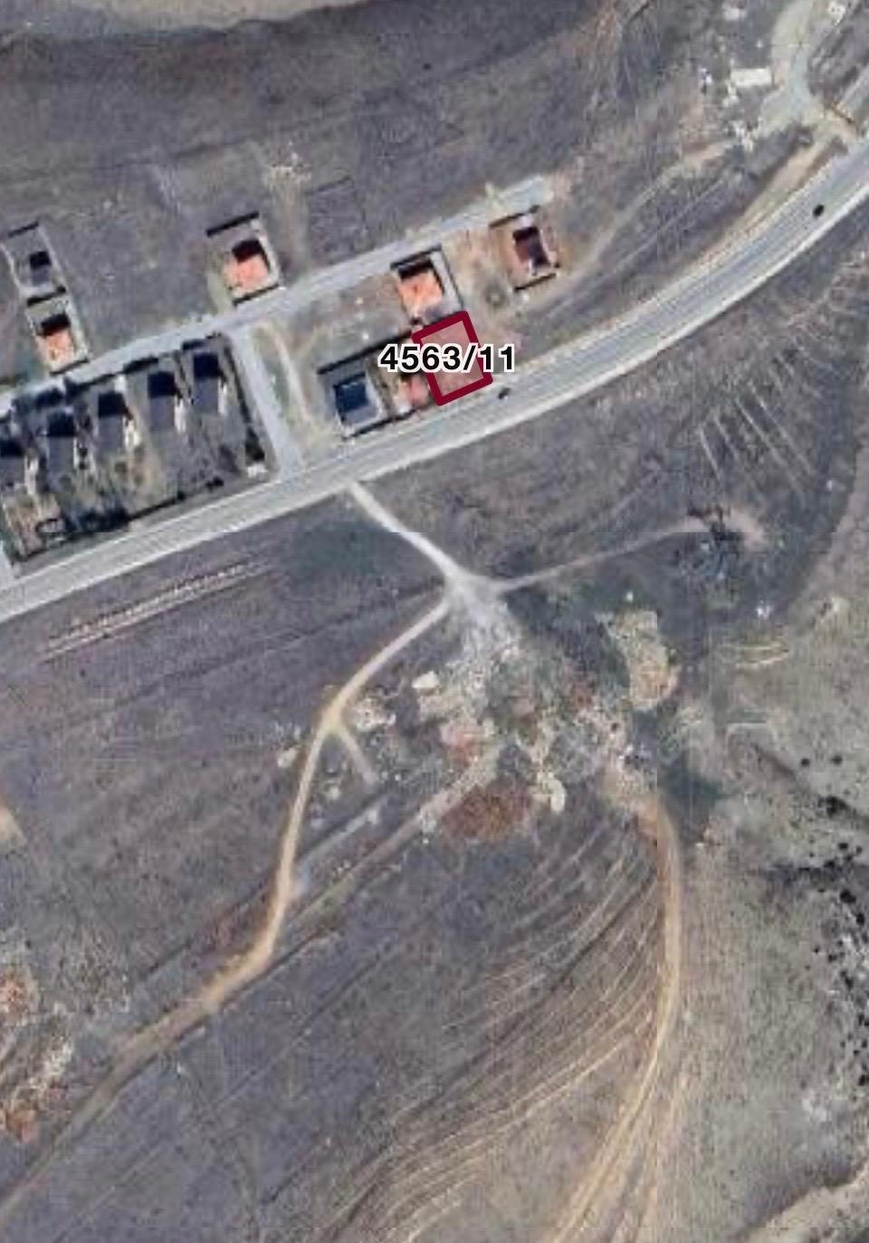 TEKİNOĞLU EMLAKTAN SATILIK KONUT İMARLI ARSA BOZTEPE YOLUNDA