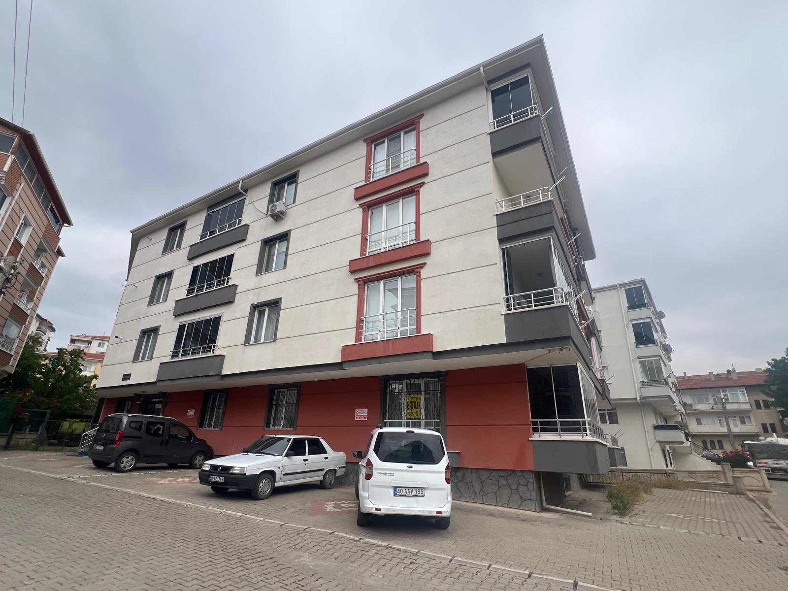 TEKİNOĞLU EMLAKTAN SATILIK 2+1 YÜKSEK ZEMİN DAİRE YENİCE MAH. kapak