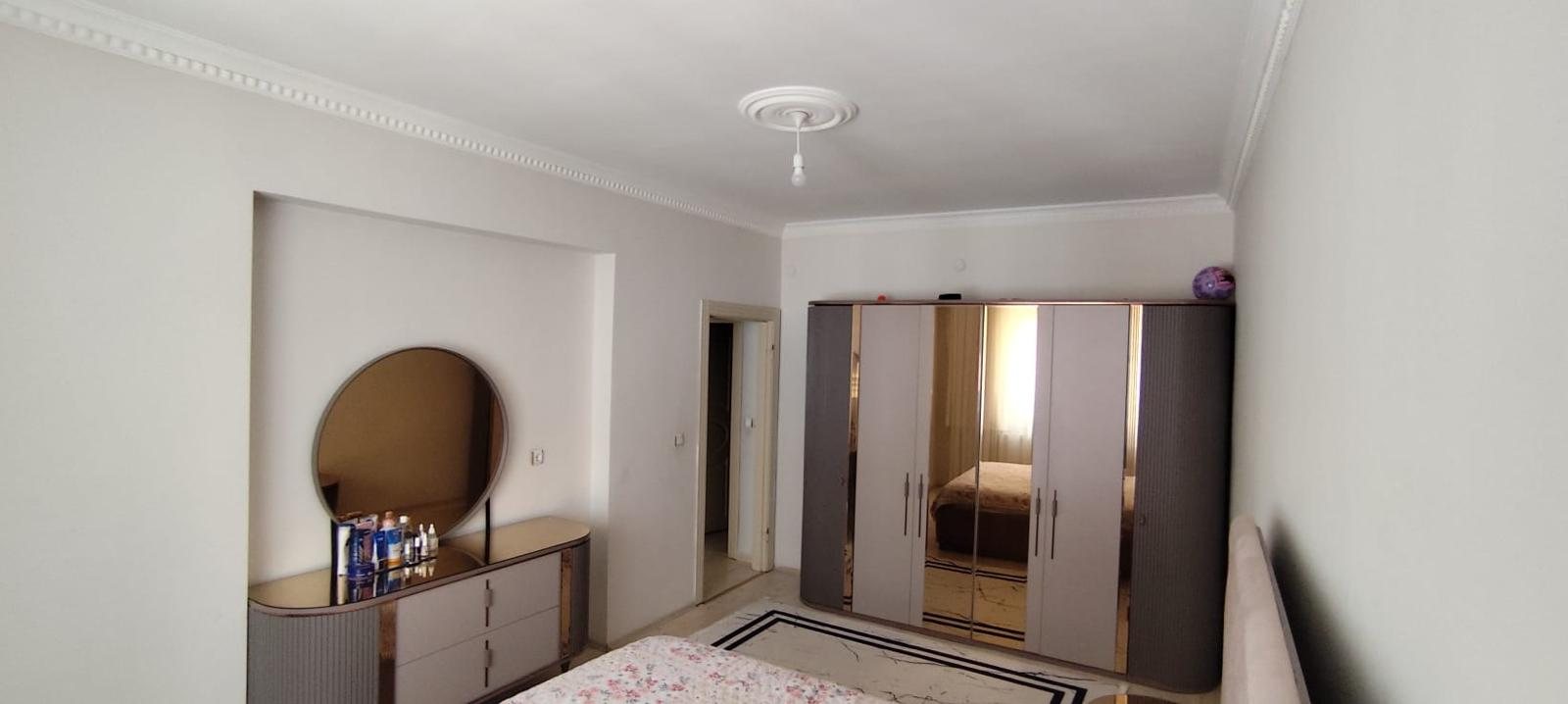 TEKİNOĞLU EMLAKTAN SATILIK 3+1 ARA KAT DAİRE