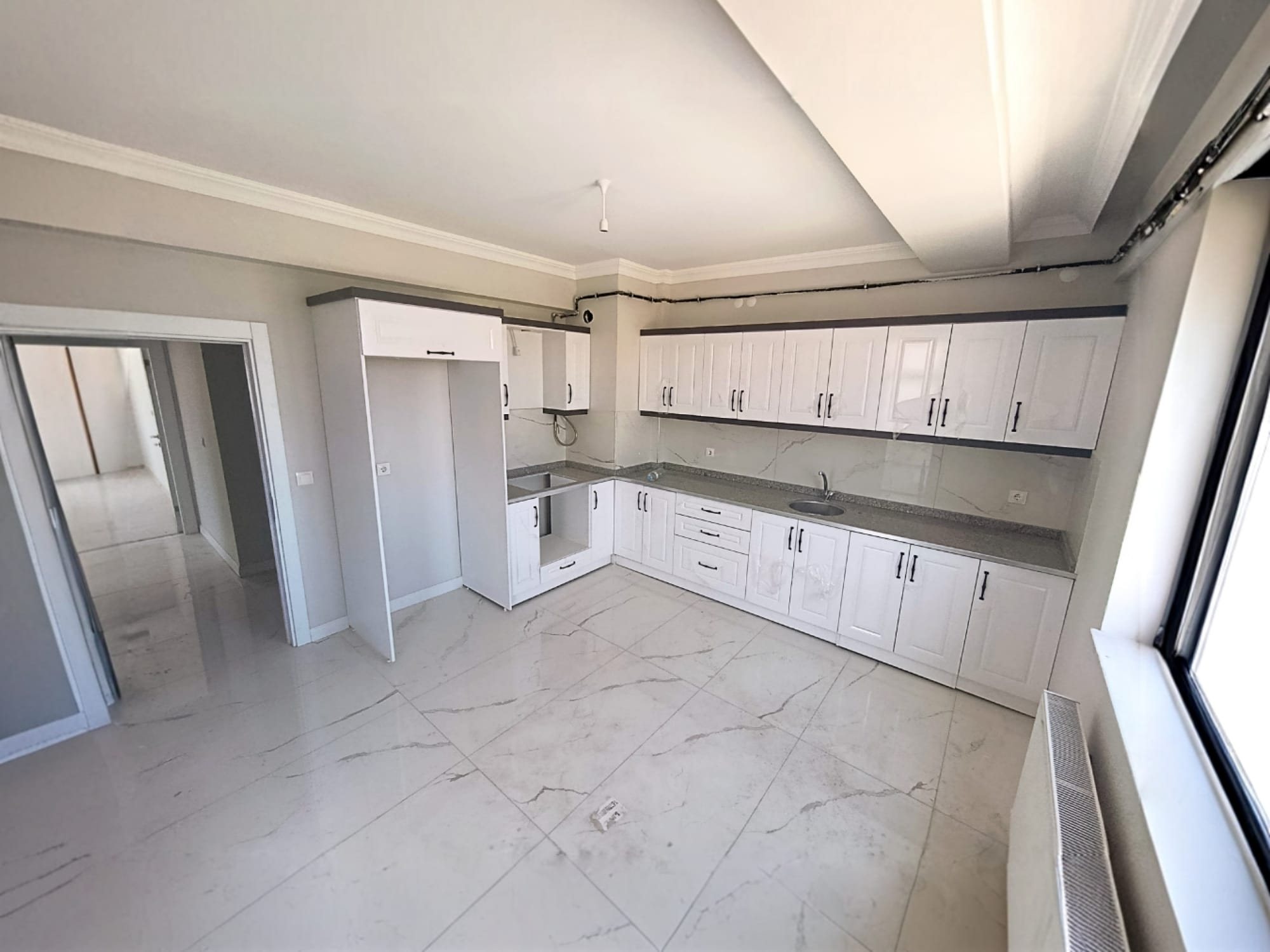 TEKİNOĞLU EMLAKTAN SATILIK 4+1 ARA KAT DAİRE YENİCE MAH.