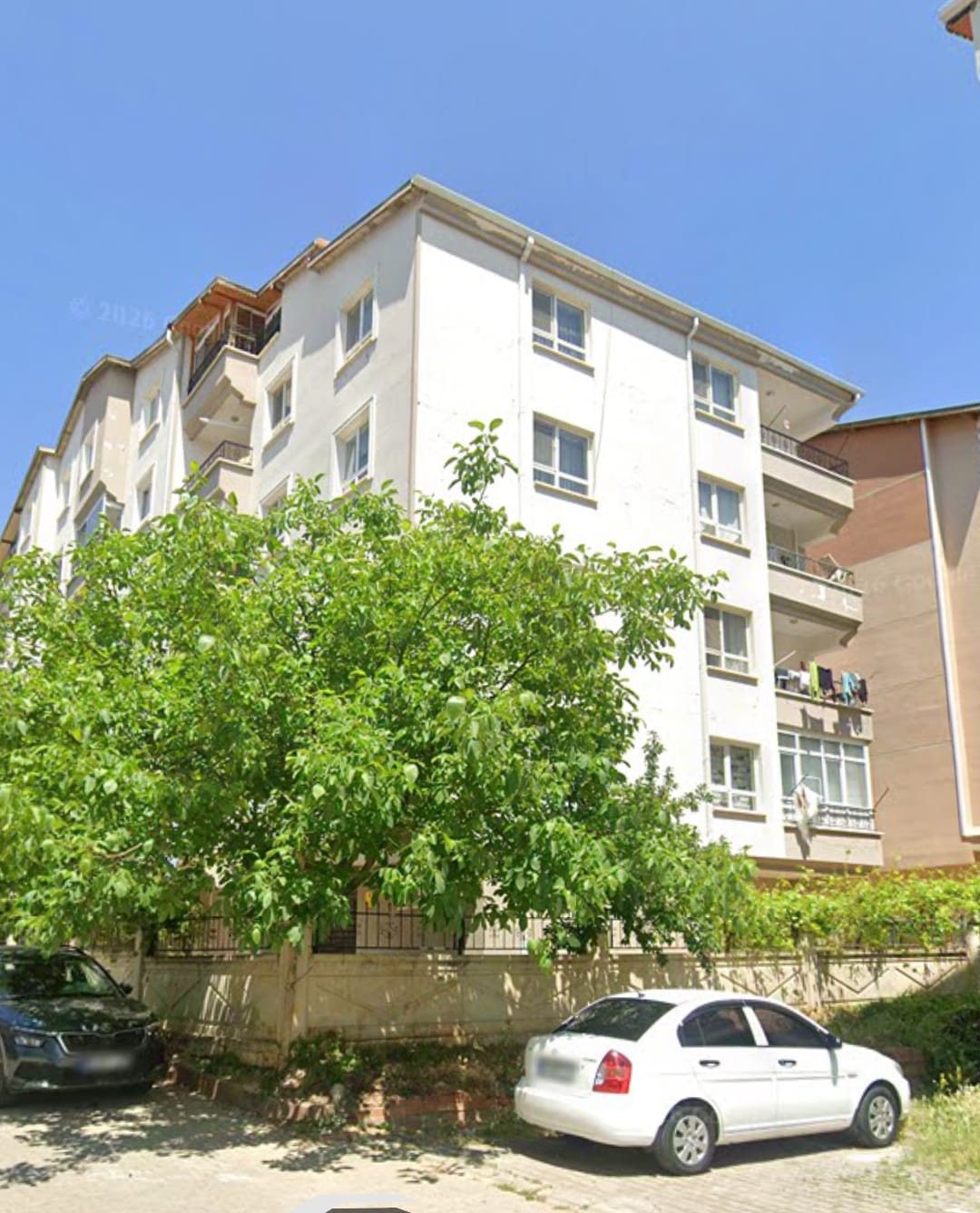 TEKİNOĞLU EMLAKTAN SATILIK 3+1 DAİRE KERVANSARAY MAH.