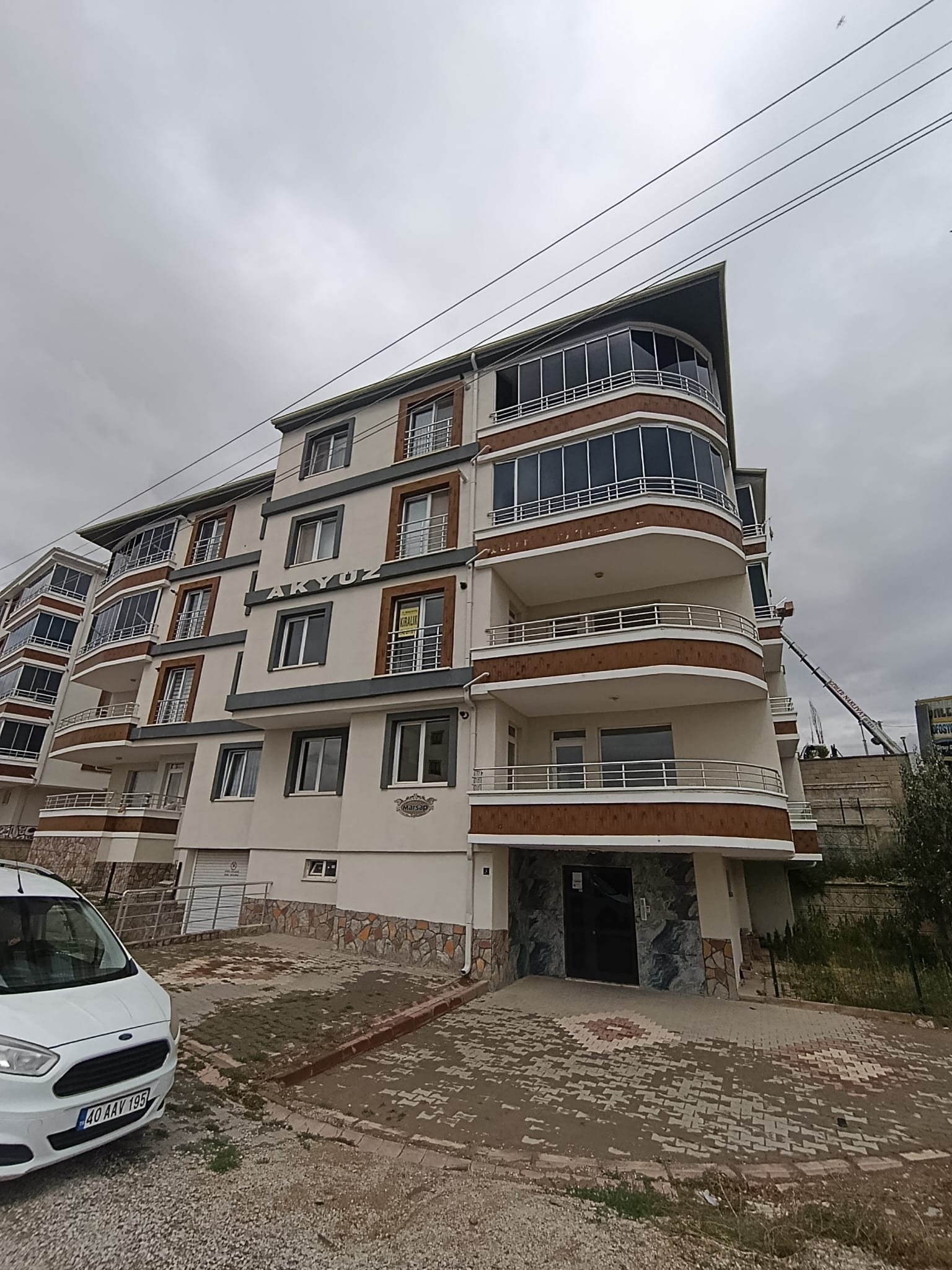 TEKİNOĞLU EMLAKTAN KİRALIK 4+1 ARA KAT DAİRE AŞIKPAŞA MAH.